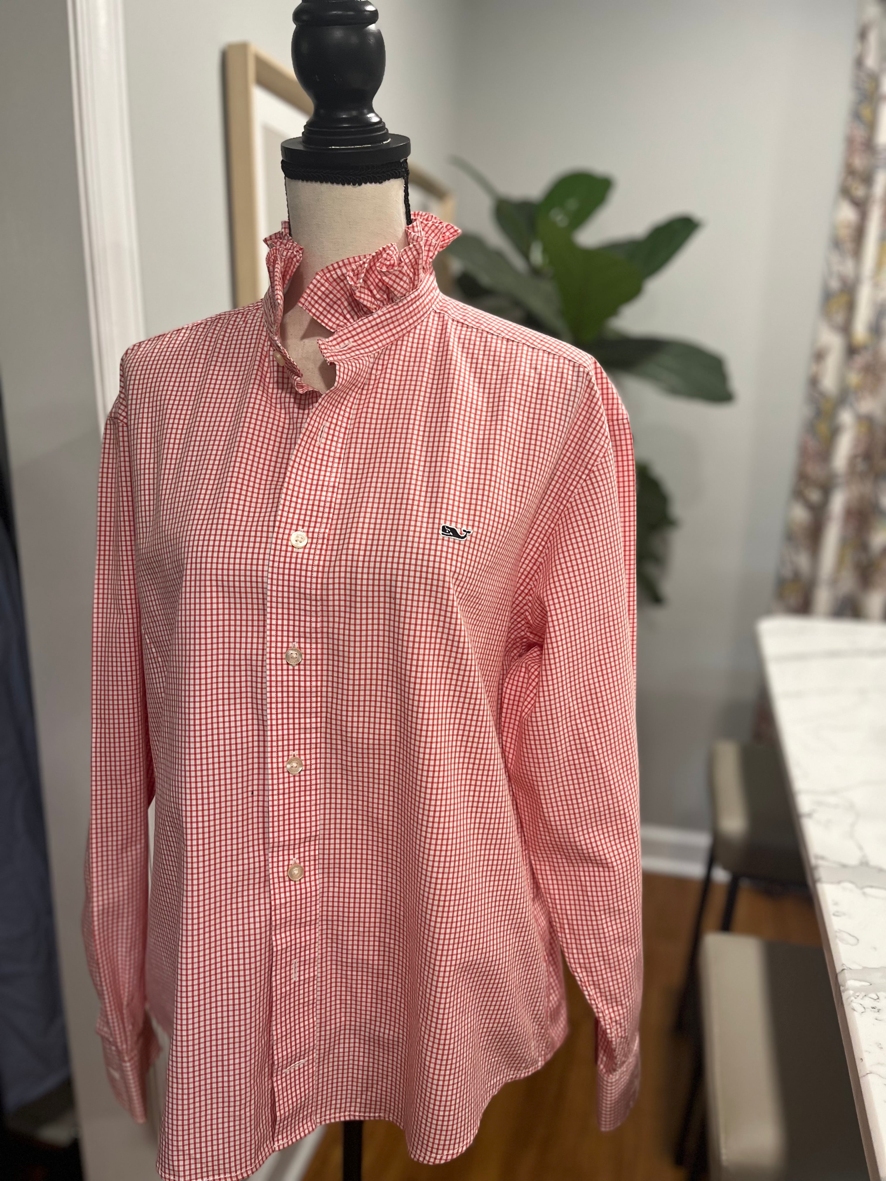 Red and White Vineyard Vines - Large
